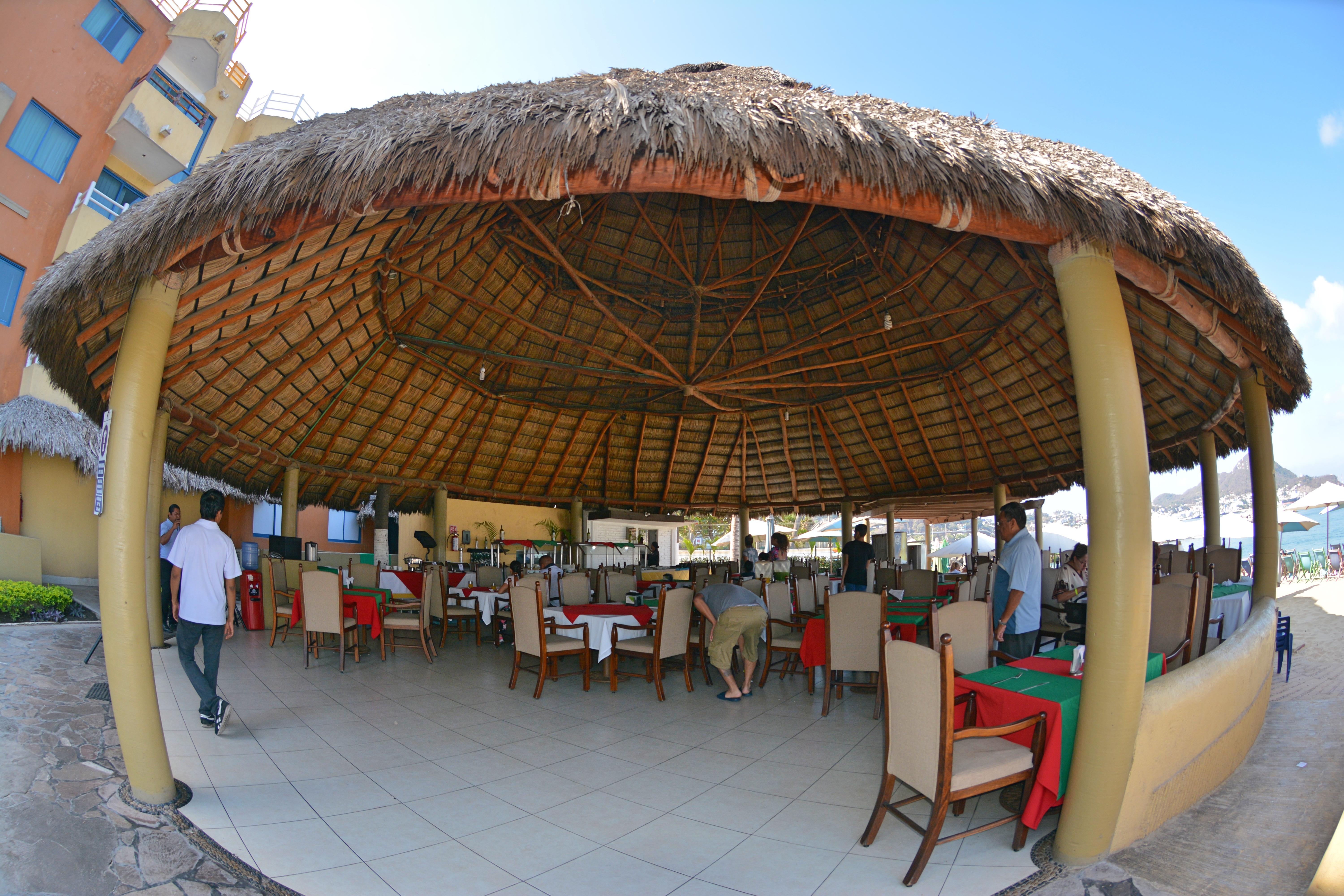 Hotel Marina Puerto Dorado Manzanillo Exterior photo