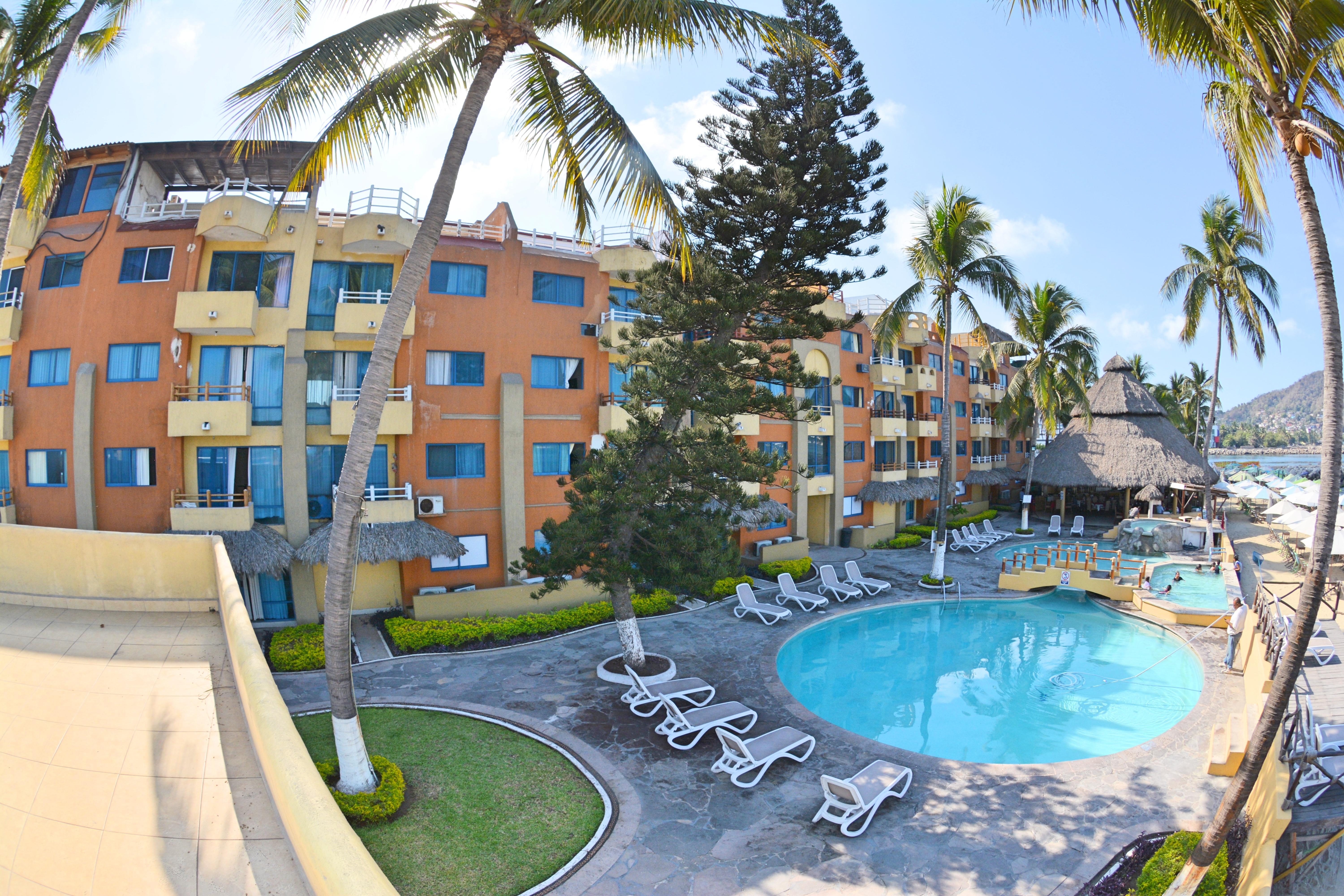 Hotel Marina Puerto Dorado Manzanillo Exterior photo